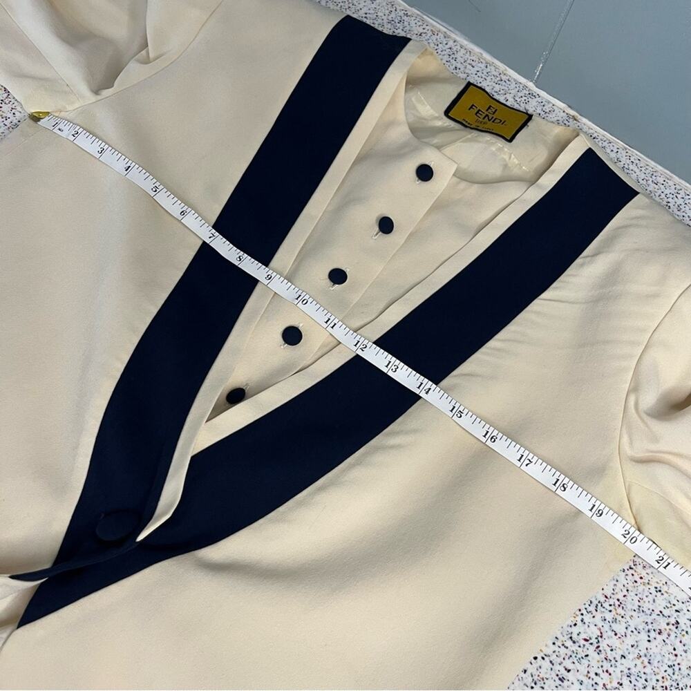 Vintage Fendi Women’s Mock Blazer Ivory Navy Blazer Structured Blouse Size 44 - Picture 12 of 16